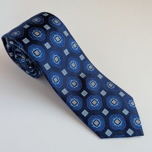 Combatant Gentlemen Navy Blue Silk Floral Medallion Tie Hand Made in Italy 3x59